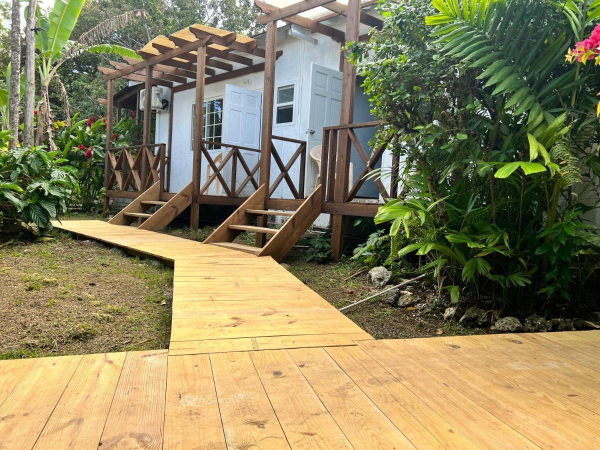 Jamaica Colors Hotel And Eco-Retreat Port Antonio Buitenkant foto